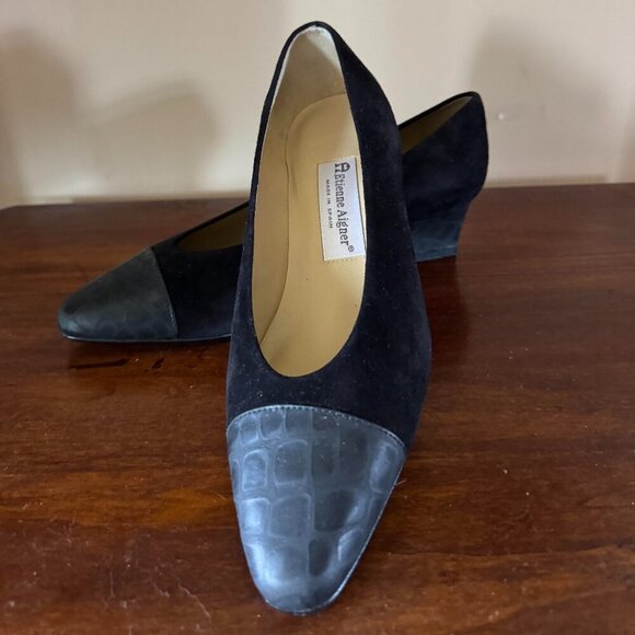 Etienne Aigner 2 toned Ann Marie Shoes size 8 - Picture 1 of 5